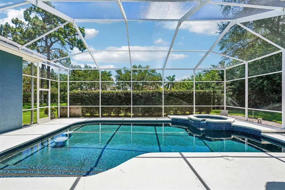 9039 WATERASH LANE Pinellas Park, FL 33782