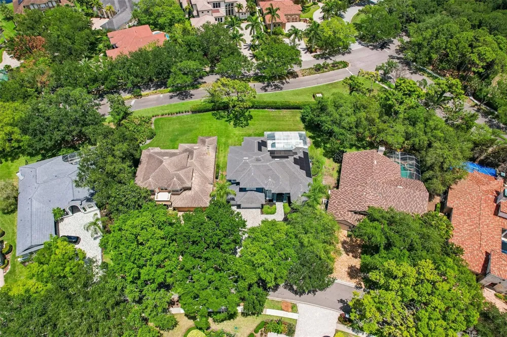 9039 WATERASH LANE Pinellas Park, FL 33782