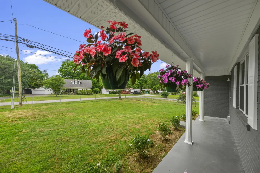 767 Georgia Ave S Parsons, TN 38363