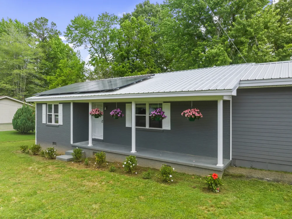 767 Georgia Ave S Parsons, TN 38363