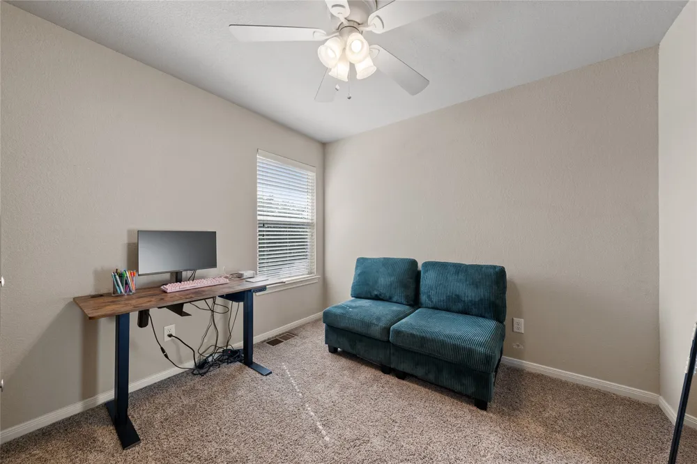 713 Park Street McGregor, TX 76657