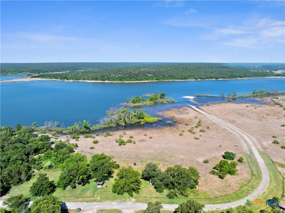 5 Owl Creek Park Rd Gatesville, TX 76528