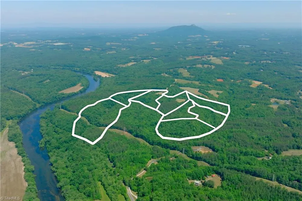11 Roby Fulk Road Pinnacle, NC 27043