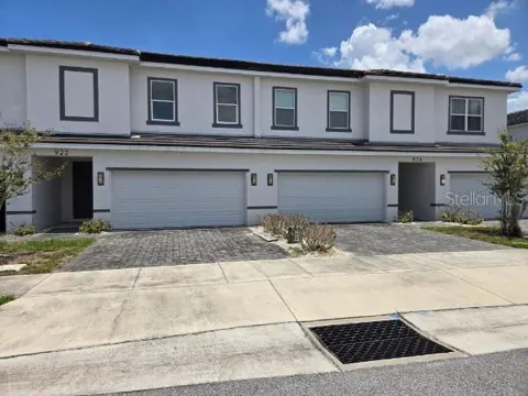 922 CENTAURY DRIVE