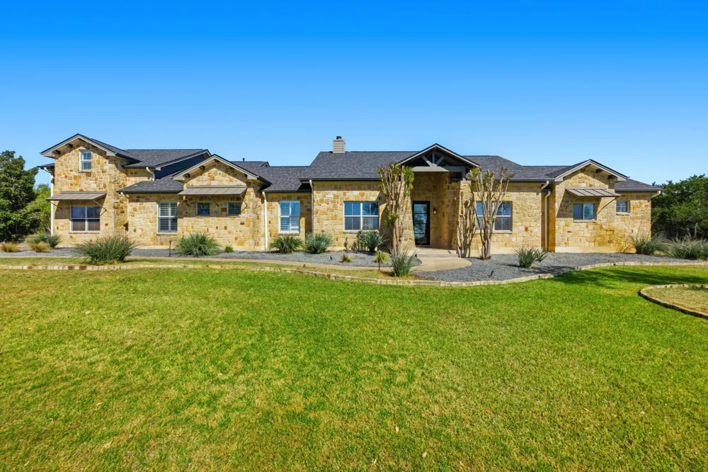 743 Drifting Wind Run Dripping Springs, TX 78620