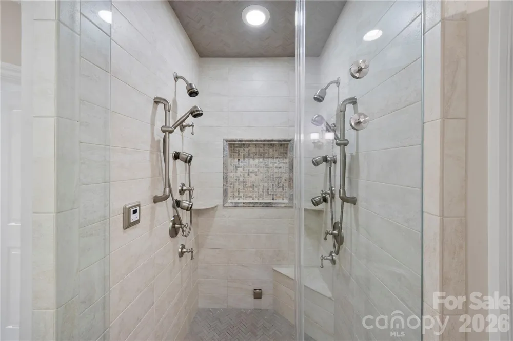 208 Tinkham Trail Cramerton, NC 28032