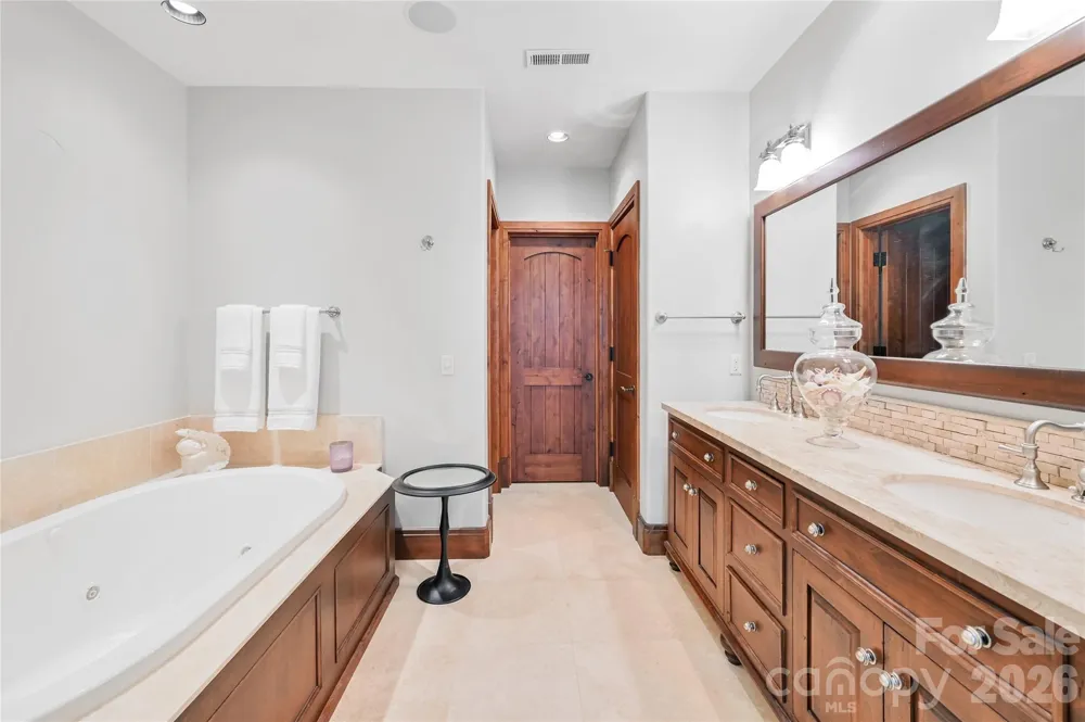14 Foxbridge Way #34A Arden, NC 28704