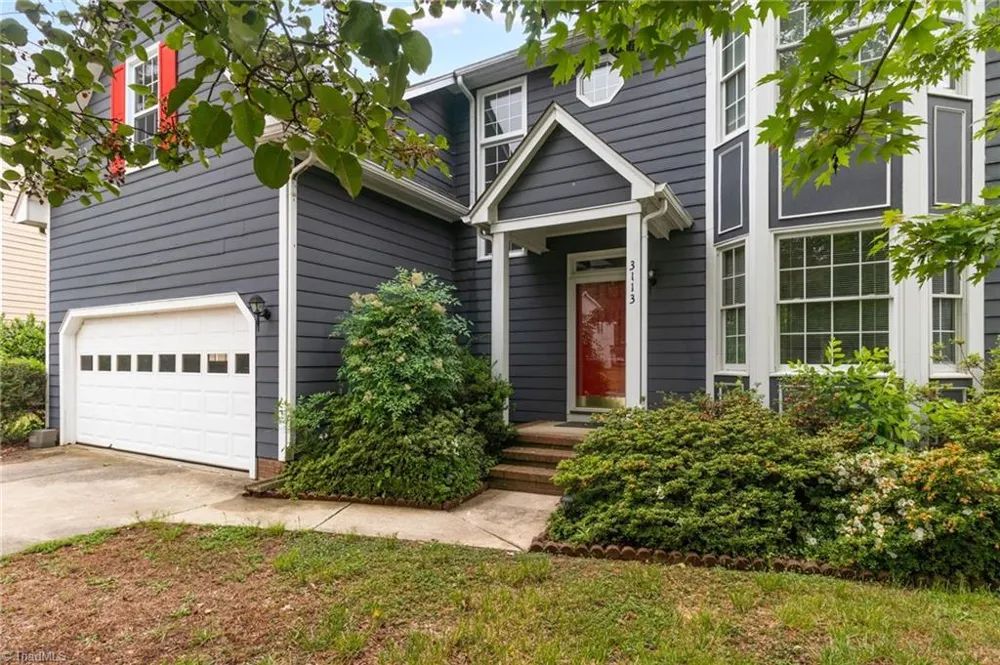 3113 Iron Gate Trail Jamestown, NC 27282