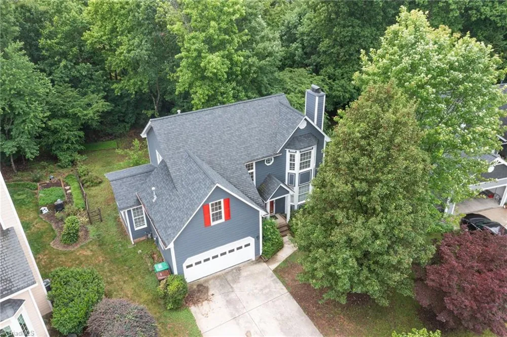 3113 Iron Gate Trail Jamestown, NC 27282