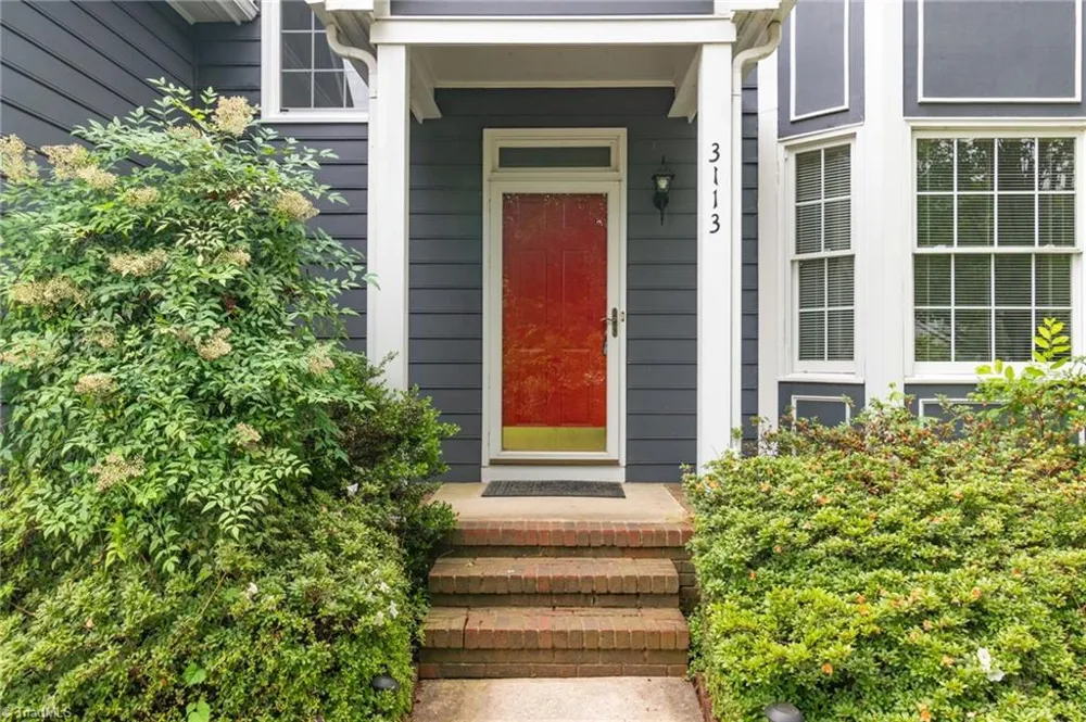3113 Iron Gate Trail Jamestown, NC 27282