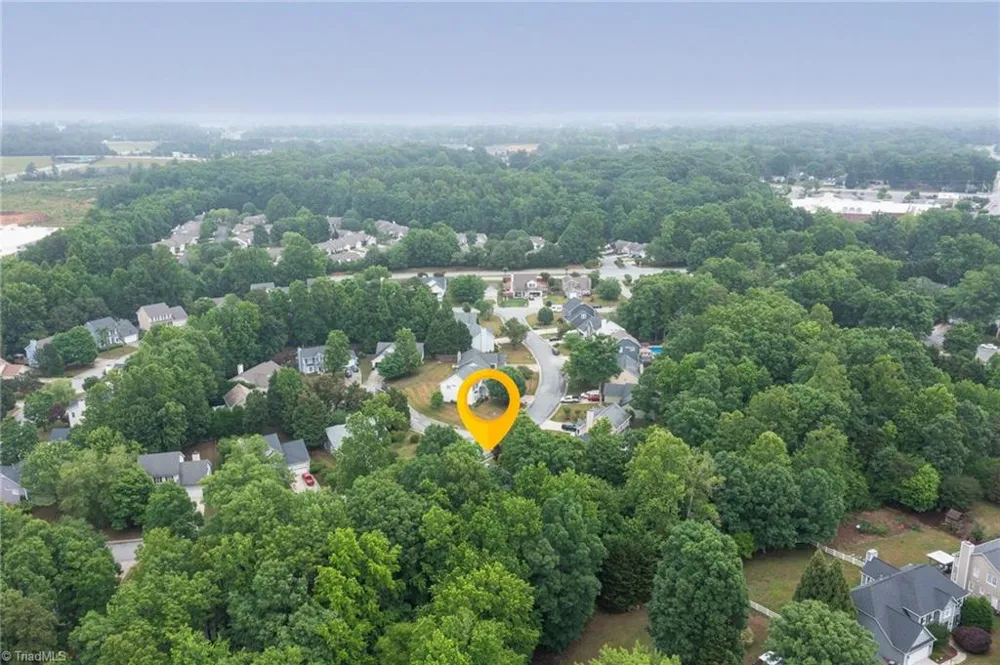 3113 Iron Gate Trail Jamestown, NC 27282