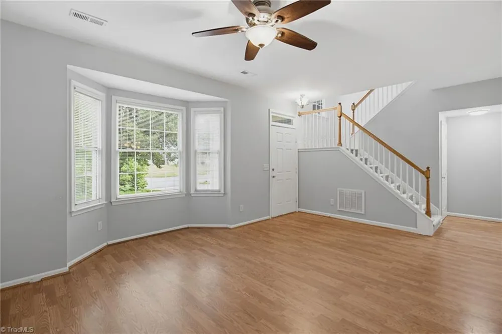 3113 Iron Gate Trail Jamestown, NC 27282