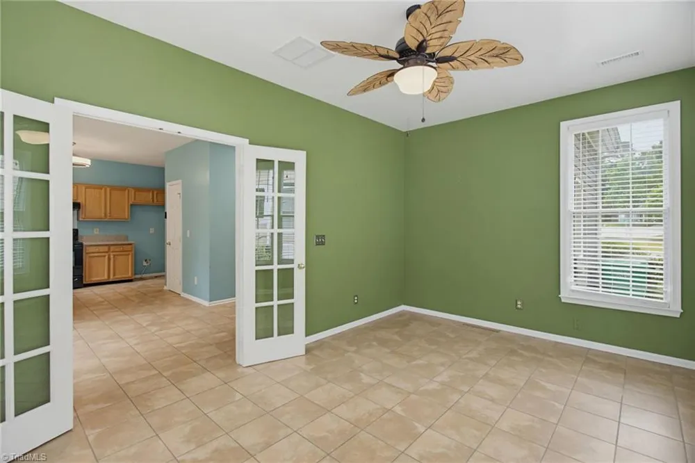 3113 Iron Gate Trail Jamestown, NC 27282