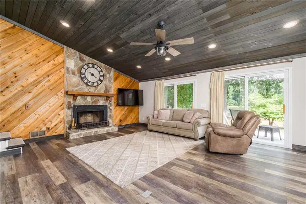 1893 Kilough Church Road Dawsonville, GA 30534