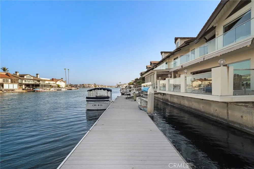 3701 Escapade Huntington Beach, CA 92649