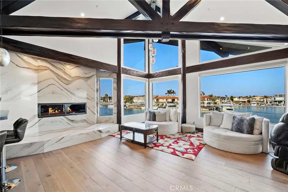 3701 Escapade Huntington Beach, CA 92649