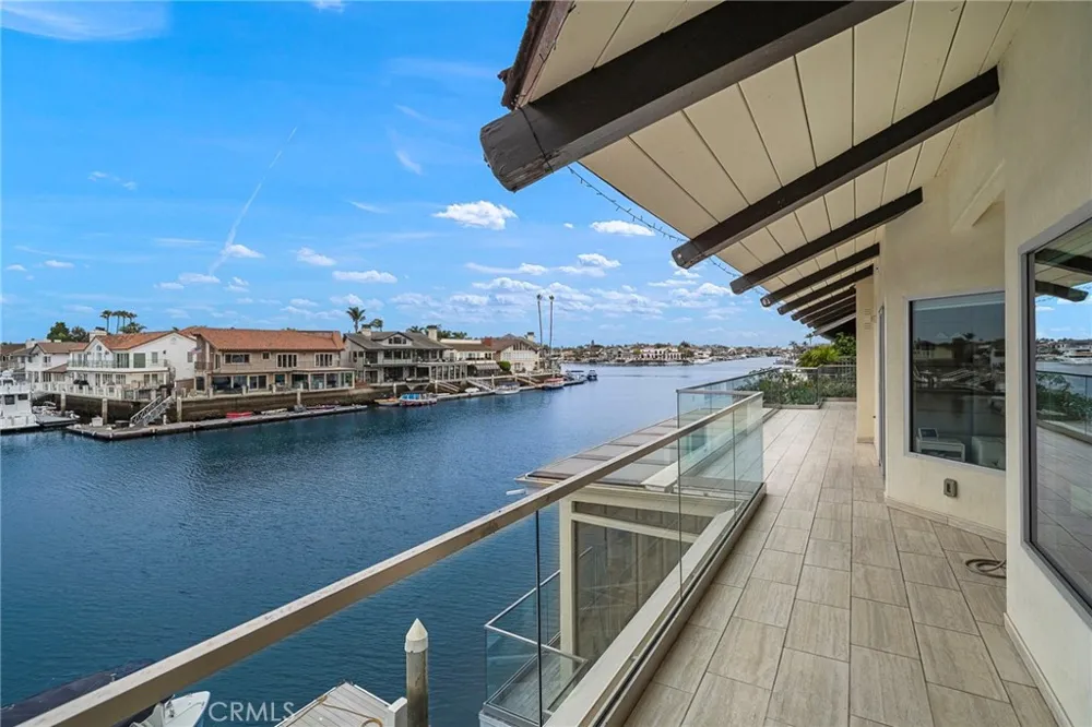 3701 Escapade Huntington Beach, CA 92649