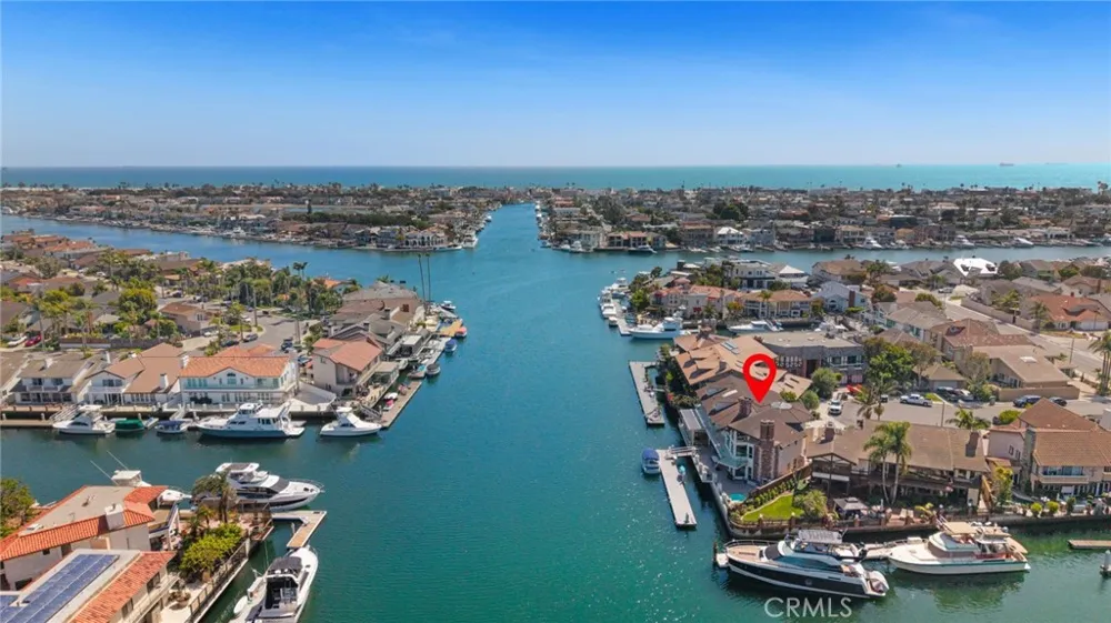 3701 Escapade Huntington Beach, CA 92649