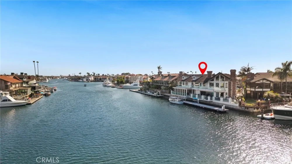 3701 Escapade Huntington Beach, CA 92649