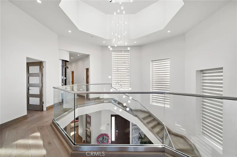 3701 Escapade Huntington Beach, CA 92649