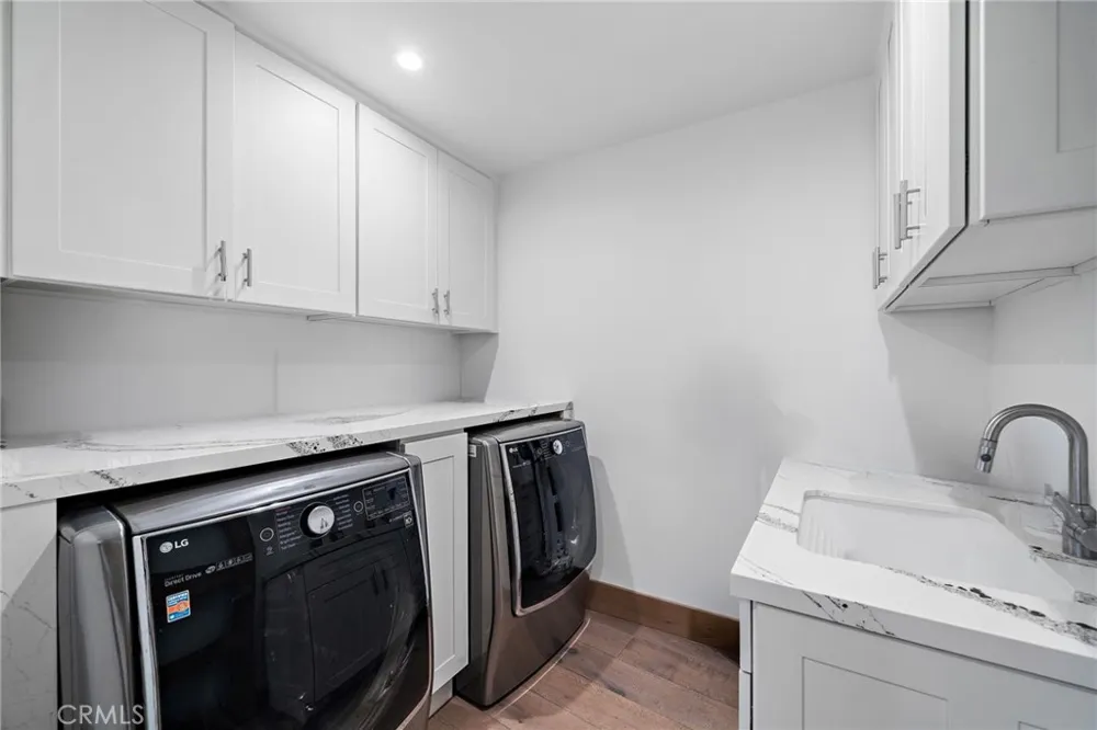 3701 Escapade Huntington Beach, CA 92649