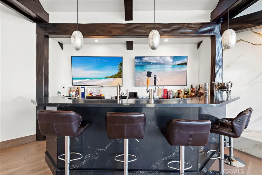 3701 Escapade Huntington Beach, CA 92649