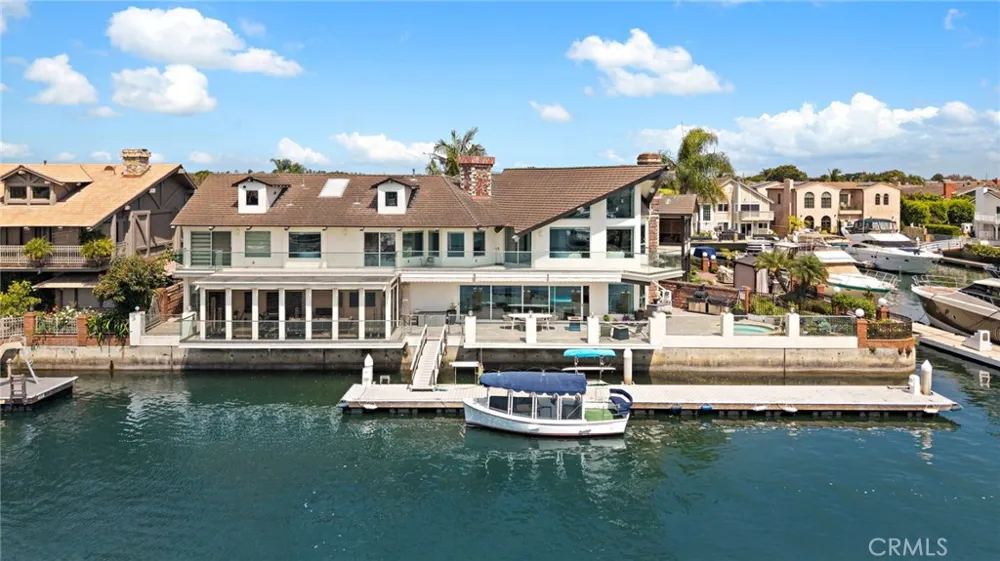 3701 Escapade Huntington Beach, CA 92649