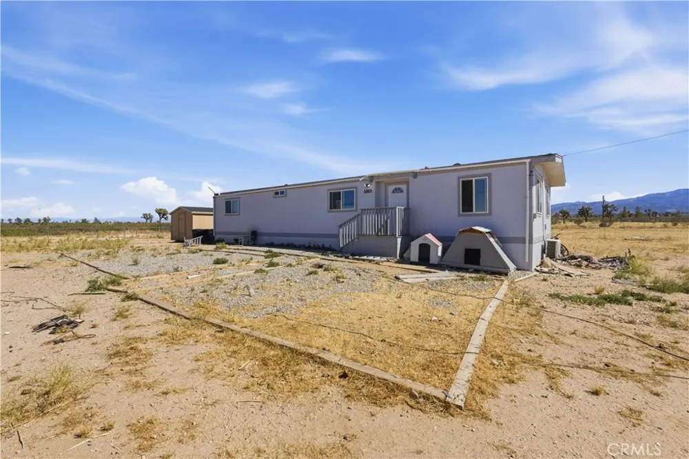 5885 Dos Palmas Phelan, CA 92371