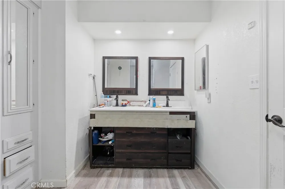 5885 Dos Palmas Phelan, CA 92371