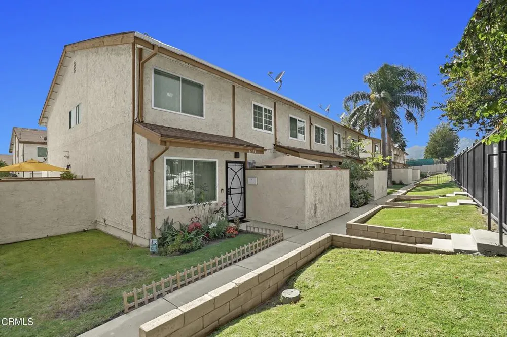 13175 Bromont Avenue Sylmar, CA 91342