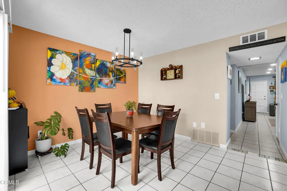 13175 Bromont Avenue Sylmar, CA 91342