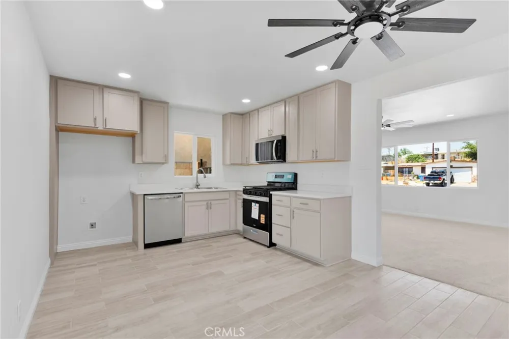 731 Stevens Barstow, CA 92311
