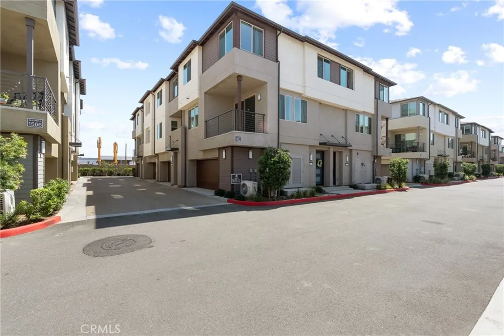 1562 Topeka Ave #1 Placentia, CA 92870