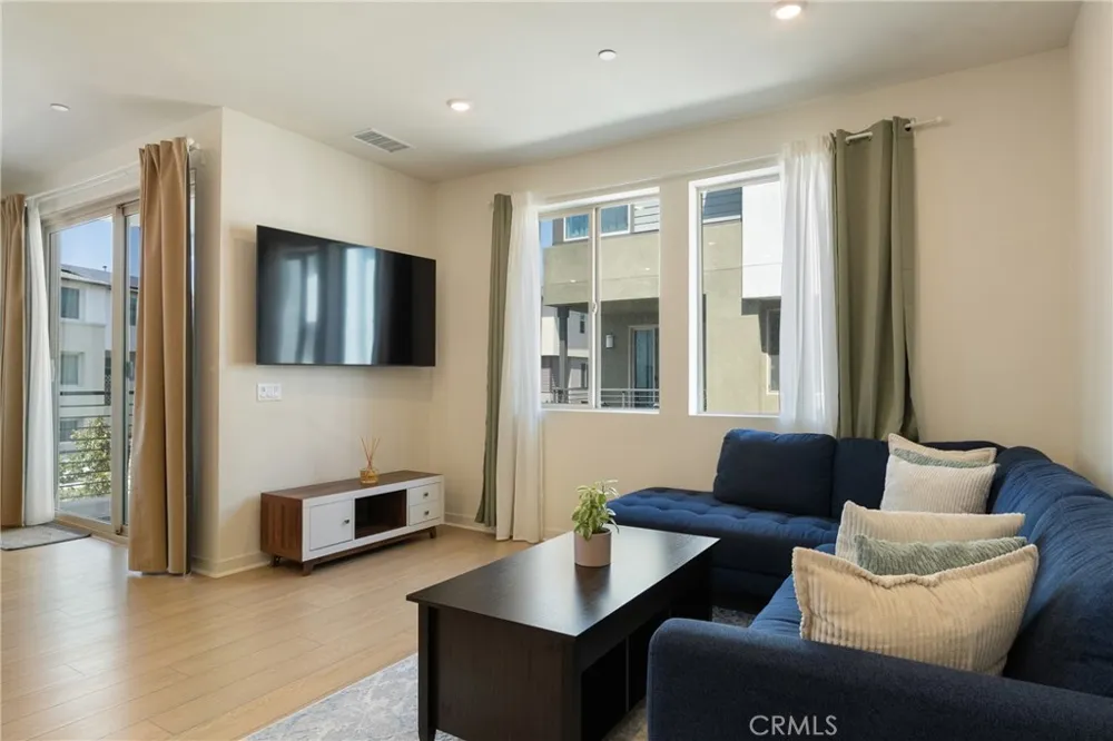 1562 Topeka Ave #1 Placentia, CA 92870