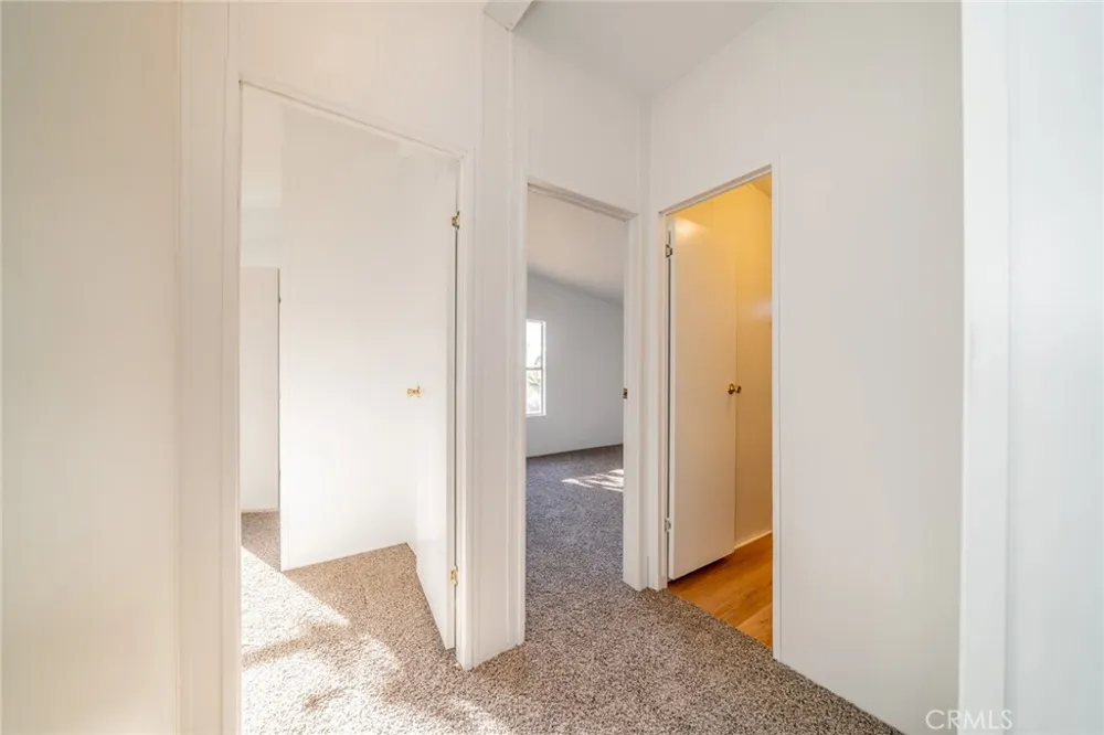 6474 Macapa Phelan, CA 92371