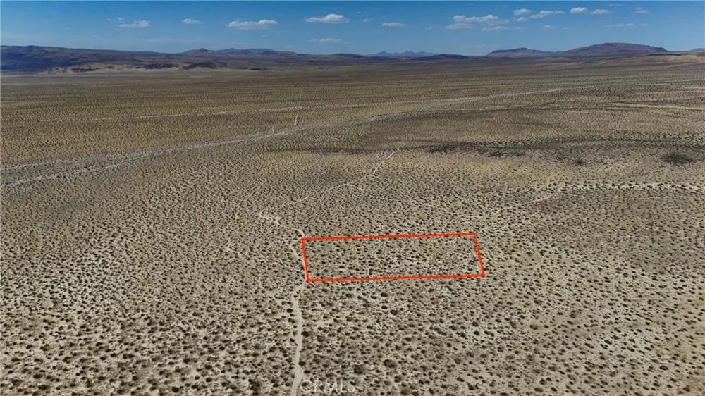 736 Fossil Bed (NEAR) Road Hinkley, CA 92347
