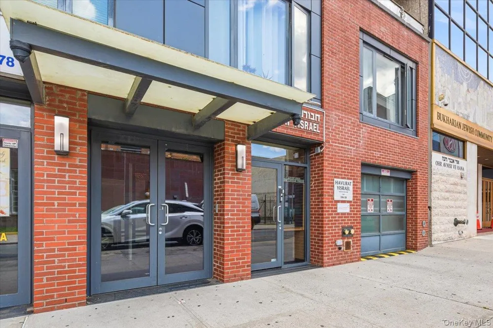 106-20 70th Avenue #4B Forest Hills, NY 11375
