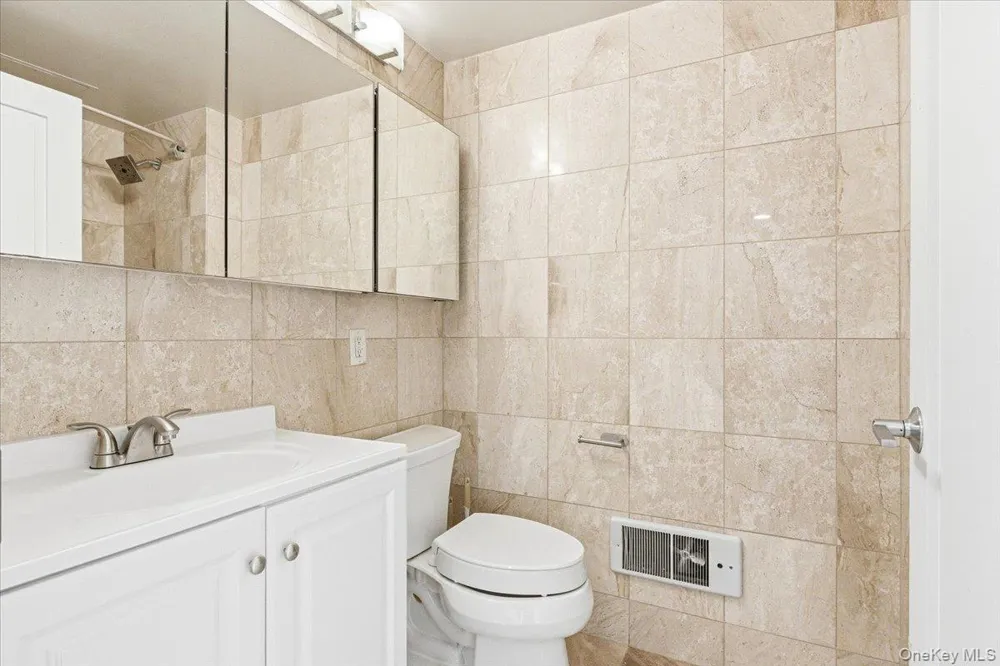 106-20 70th Avenue #4B Forest Hills, NY 11375