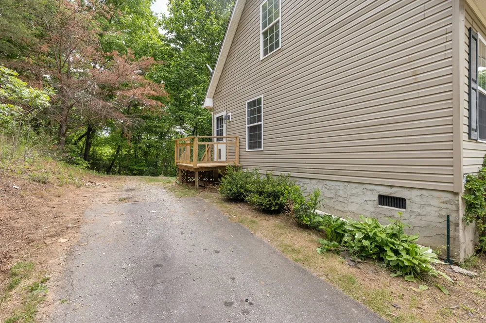 197 Tuts Terrace Sylva, NC 28779