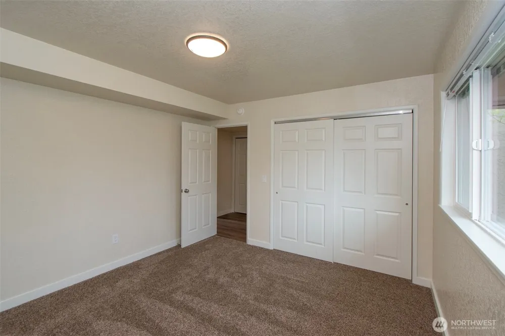 1212 E Craig Avenue #7 Port Angeles, WA 98362