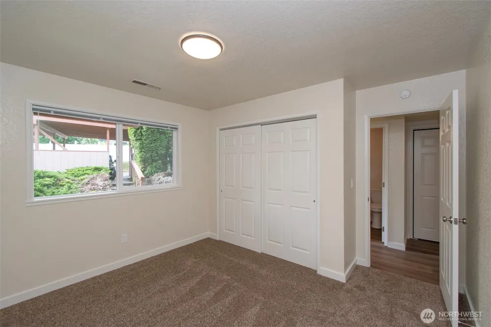 1212 E Craig Avenue #7 Port Angeles, WA 98362