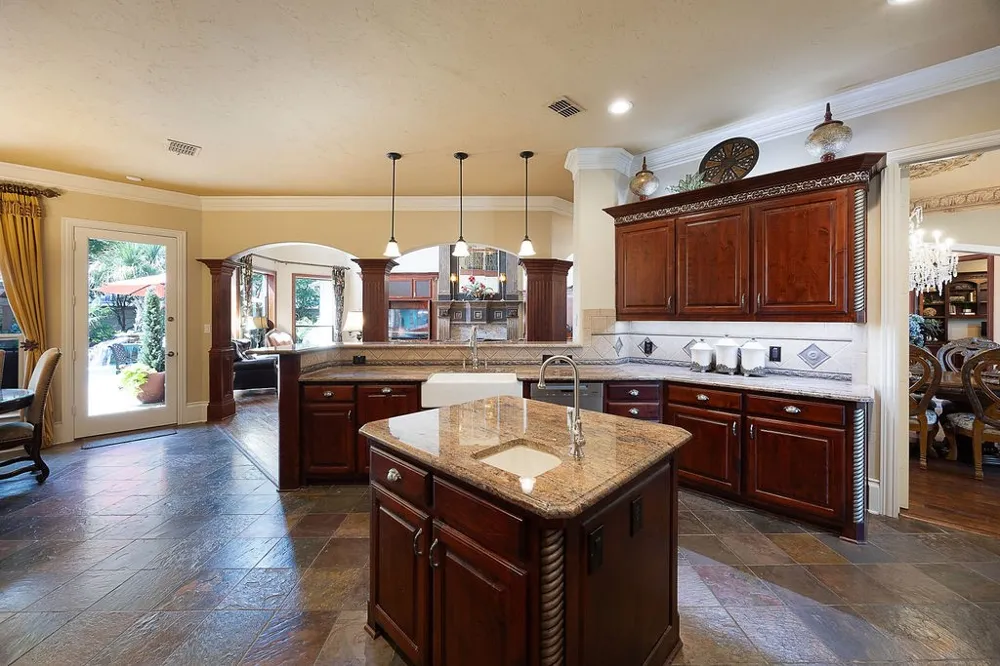 4603 Warwick Lane Frisco, TX 75034