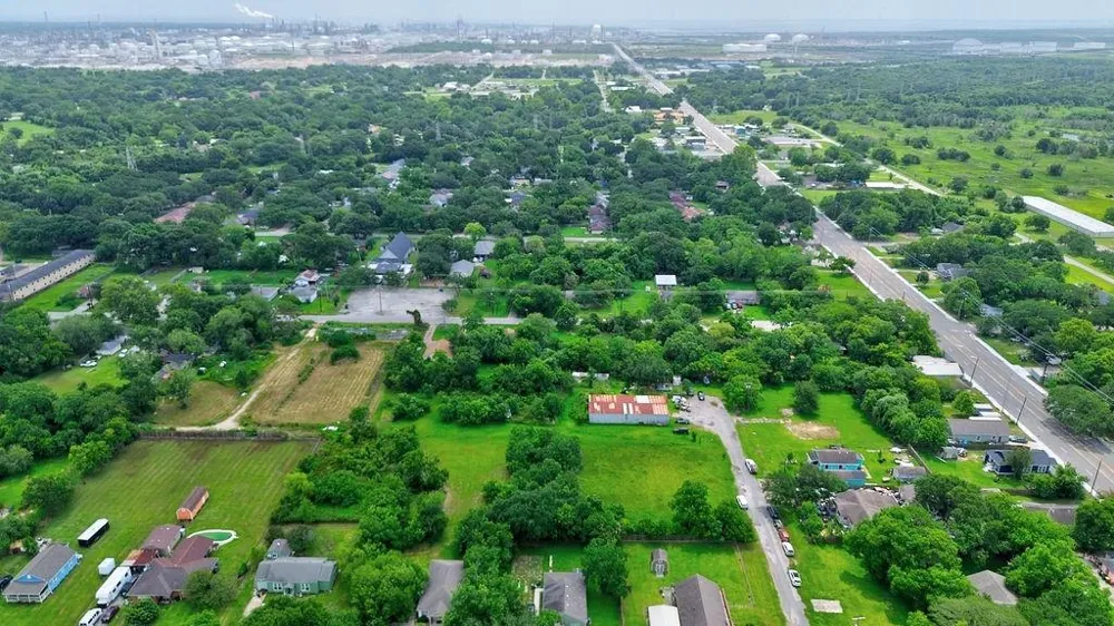 Beyris Street La Marque, TX 77568