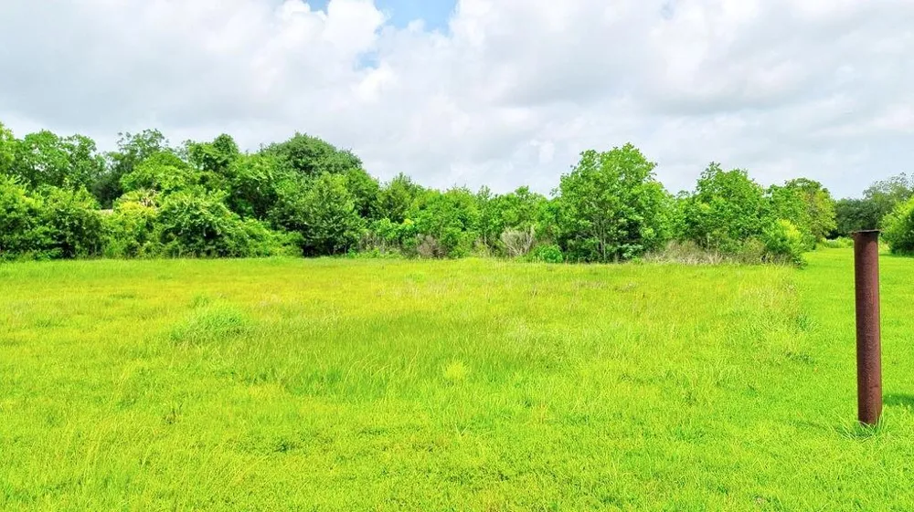 Beyris Street La Marque, TX 77568