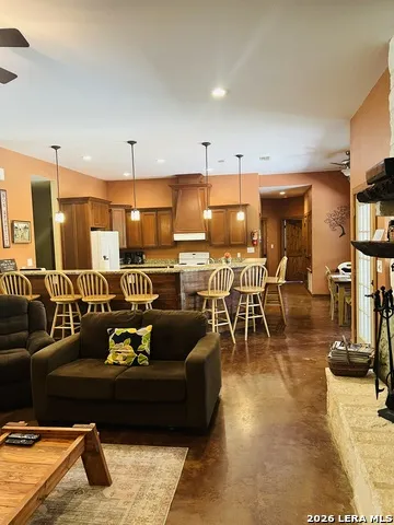 1184 Mountain Valley Concan, TX 78838