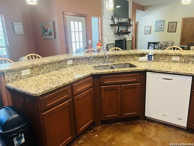 1184 Mountain Valley Concan, TX 78838