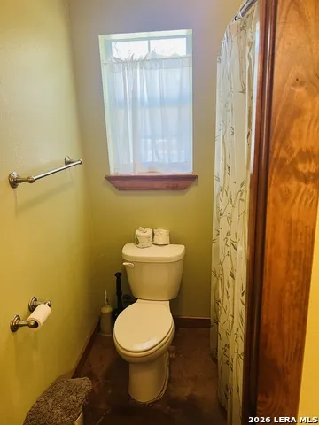 1184 Mountain Valley Concan, TX 78838
