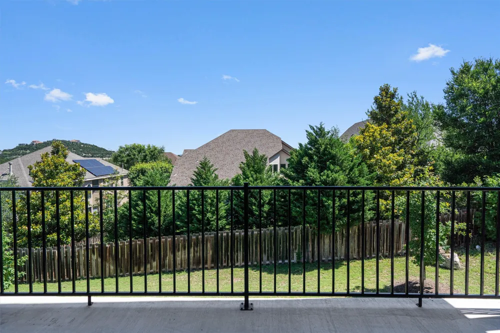 15200 Dorothy Drive Lakeway, TX 78734