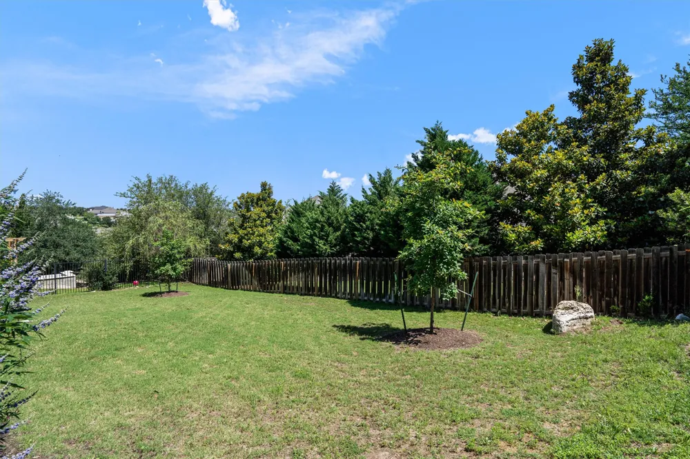 15200 Dorothy Drive Lakeway, TX 78734