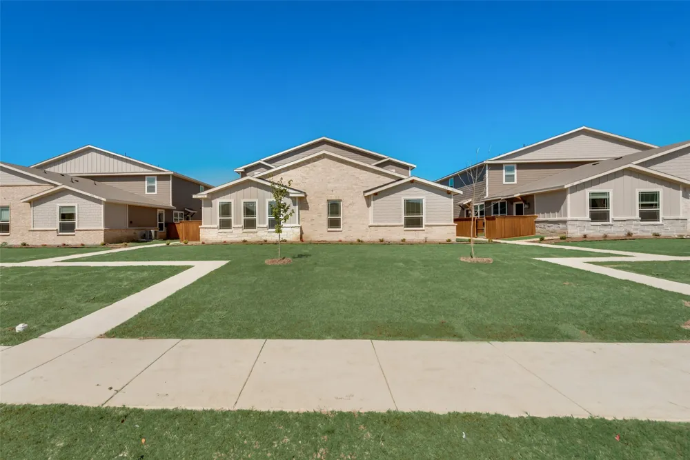 663 Wheatfield Drive Venus, TX 76084